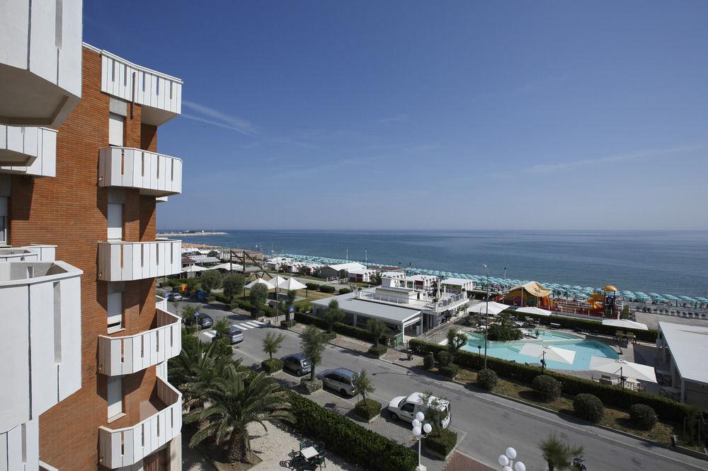 Hotel Continental 파노 외부 사진