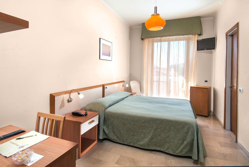 Hotel Continental 파노 외부 사진
